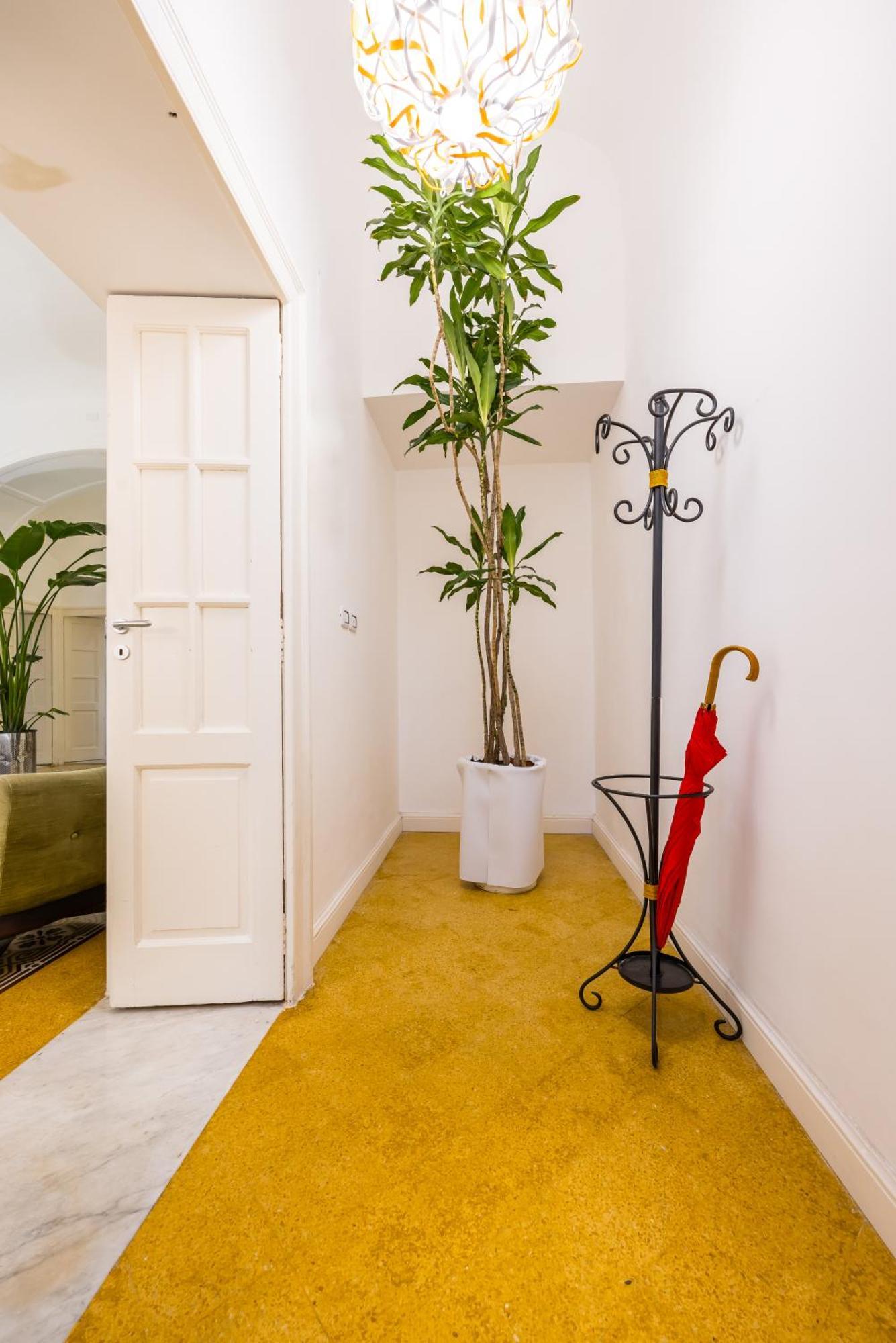 Appartement Kea Home, Entire House In The Heart Of